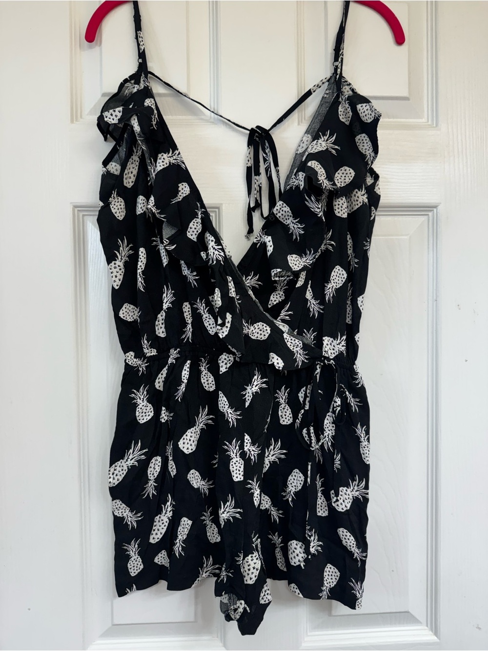 Black Pineapple Print Romper L